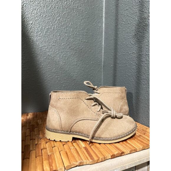 NEW Cat & Jack Hadrian Chukka Lace Up Boy Booties Size 13 - Picture 1 of 10